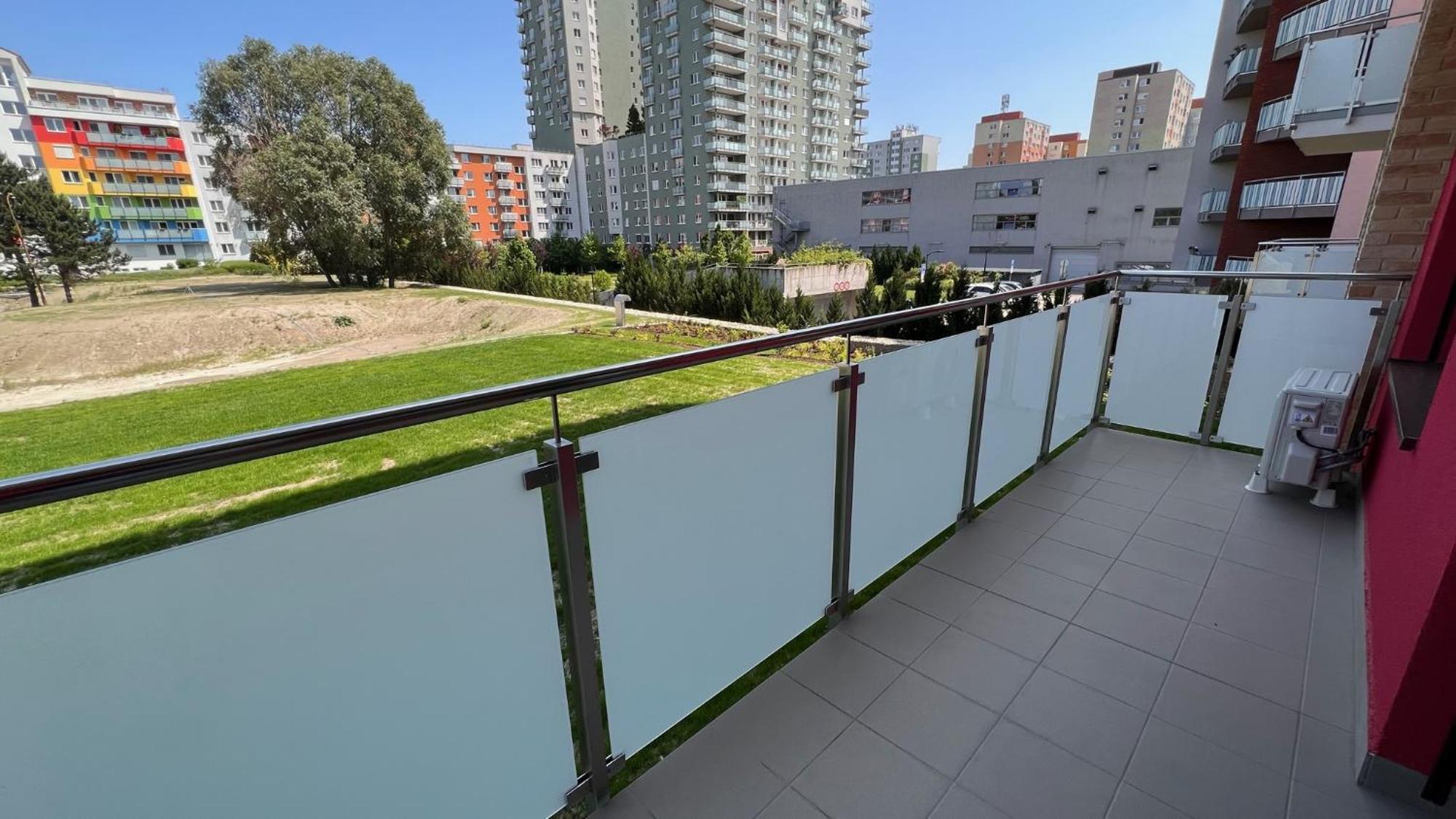 2 Room Apartment, New Building, Bosakova Street, 29 Bratislava Exteriér fotografie